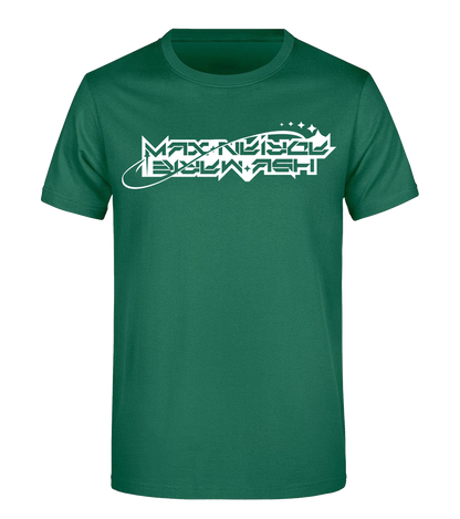 Grünes T-Shirt mit weißem „Maximale Ehrlichkeit“-Logo in spaciger Schriftart, frontal dargestellt.

