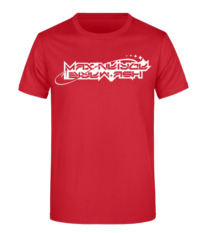 Rotes T-Shirt mit weißem „Maximale Ehrlichkeit“-Logo in spaciger Schriftart, frontal abgebildet.

