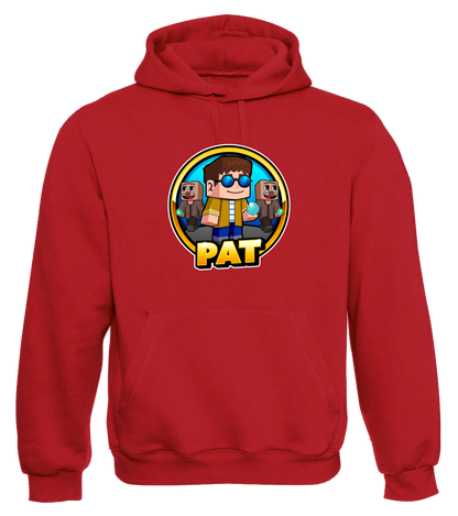 Roter Hoodie mit großem PAT-Design auf der Vorderseite im ikonischen Minecraft-inspirierten Blockstil. Zeigt den Creator mit Sonnenbrille und Diamant, begleitet von zwei Charakteren – idealer Fanartikel für Gamer und PAT-Fans.