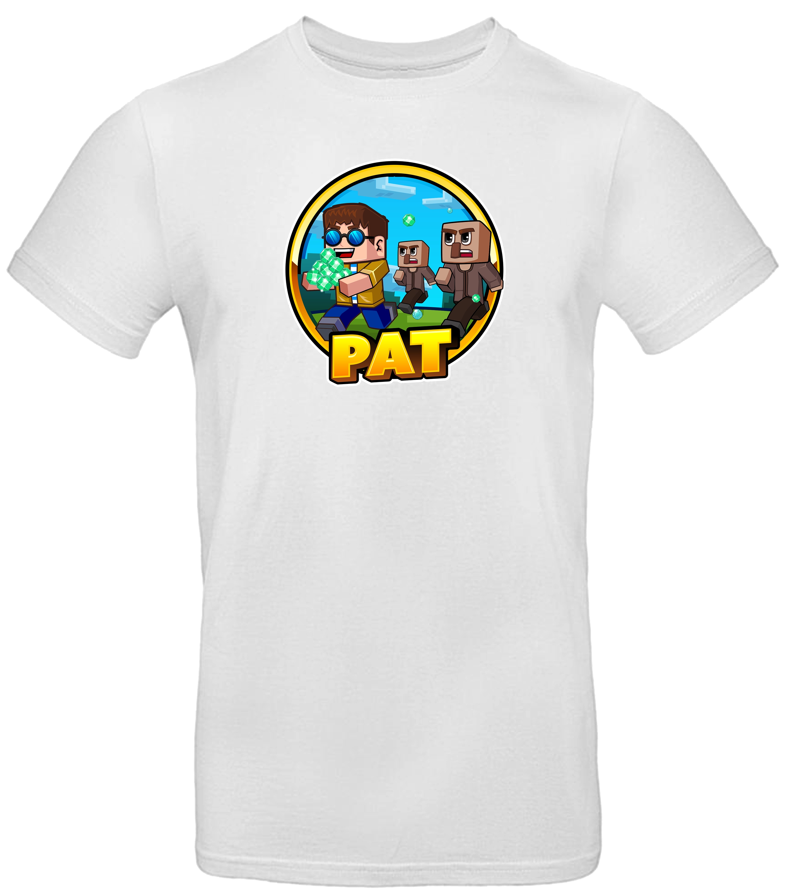 Weißes T-Shirt mit farbigem Comic-Motiv von Pat. Das runde Design zeigt Pat mit Sonnenbrille und Diamanten in der Hand, begleitet von Minecraft-ähnlichen Figuren. Darunter gelber Schriftzug „PAT“. Ideal als Merchandise für Gaming-Fans.
