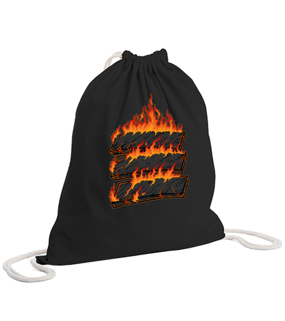 Schwarzer Turnbeutel mit auffälligem Flammenlogo in leuchtendem Orange und Rot – passendes Accessoire zur Echtso-Kollektion.

